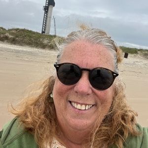 Meet your Posher, Jennie